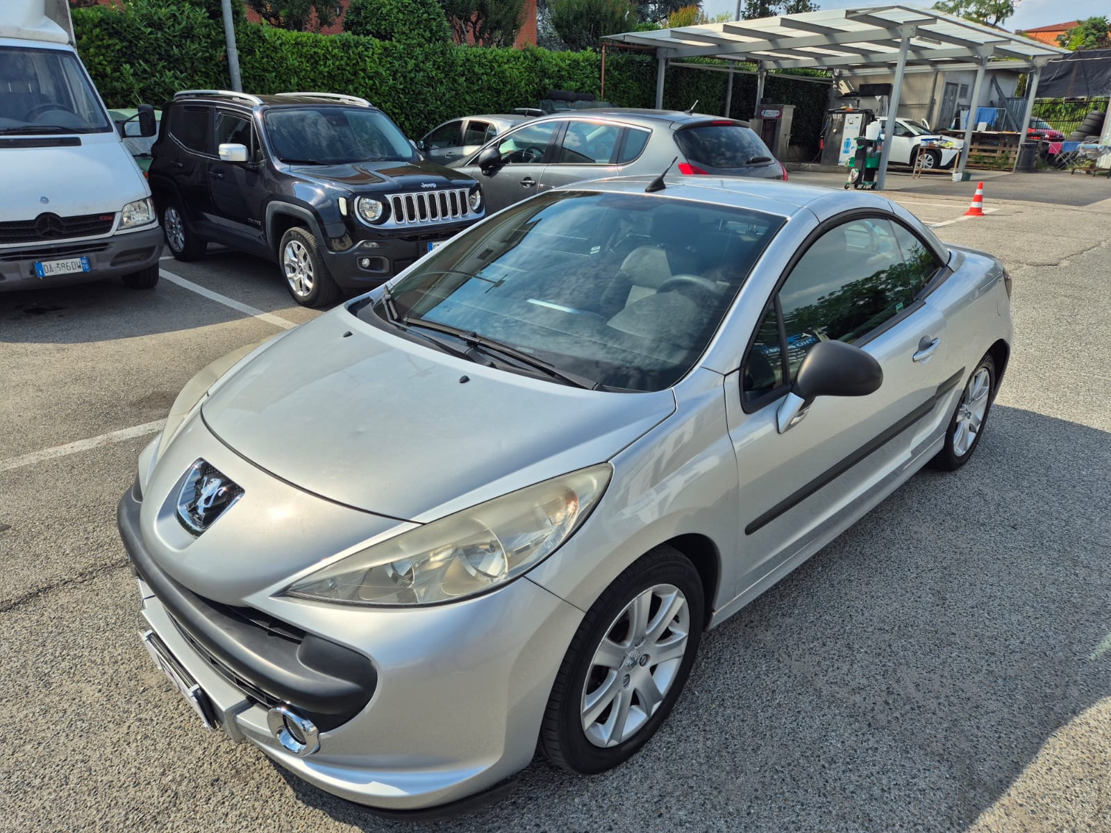 PEUGEOT 207 Cabrio