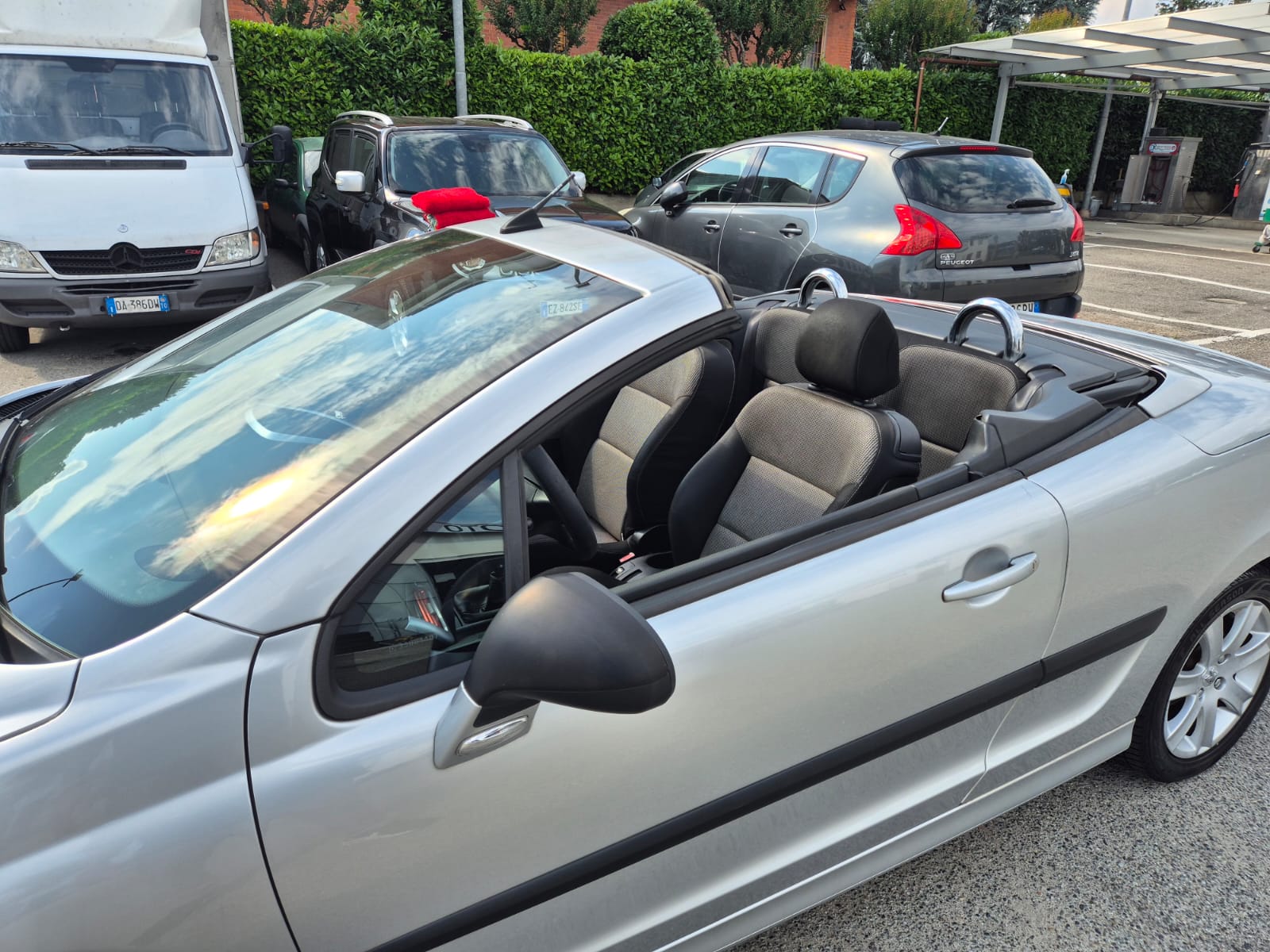 PEUGEOT 207 Cabrio
