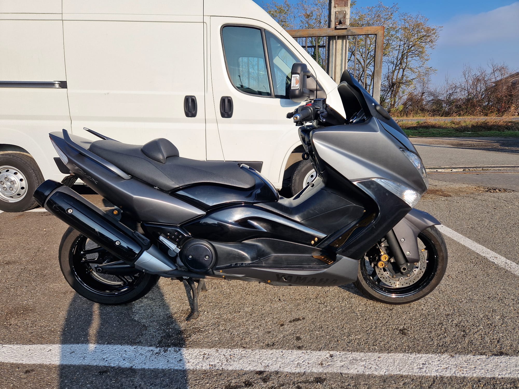 YAMAHA T-MAX 500